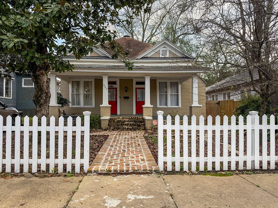 1st image of 521 W Laurel Ave