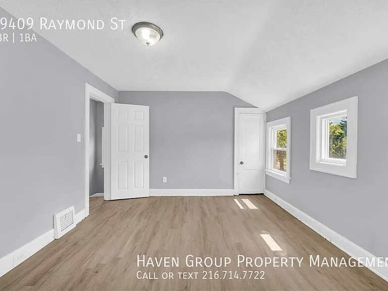 19409 Raymond St — Photo 18