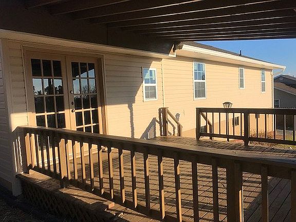4th image of 212 Ragsdale St