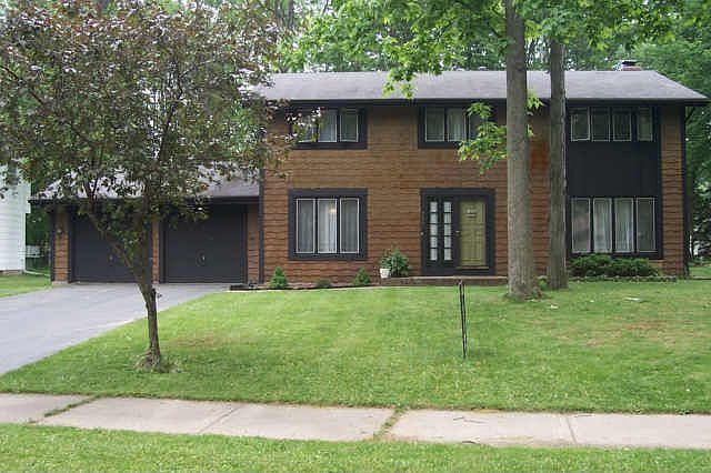 Front View - Cedar siding