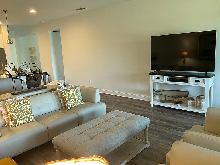 9880 Natura Blvd — Photo 12