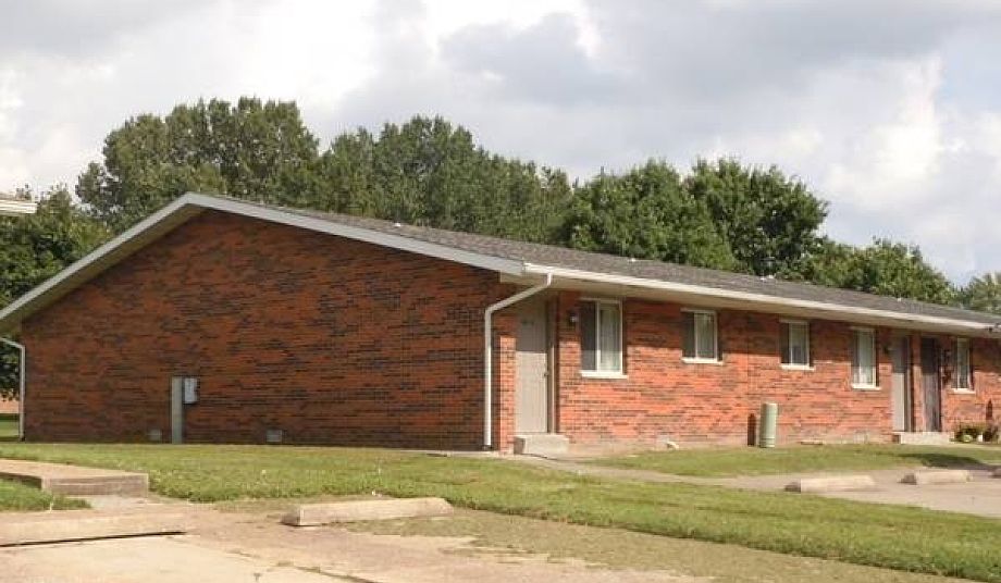 1st image of 809 Patty Dr APT B