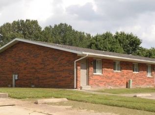 809 Patty Dr APT B, Maryville, IL 62062