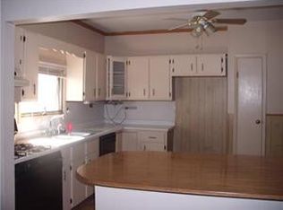 140 Jackson Ave, Sloan, NY 14212