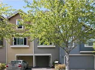 21811 NE Heartwood Cir, Fairview, OR 97024