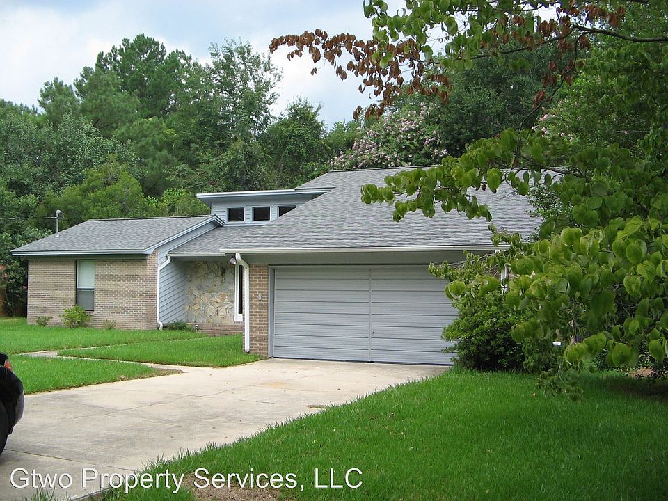 2nd image of 1244 Sedgefield Rd