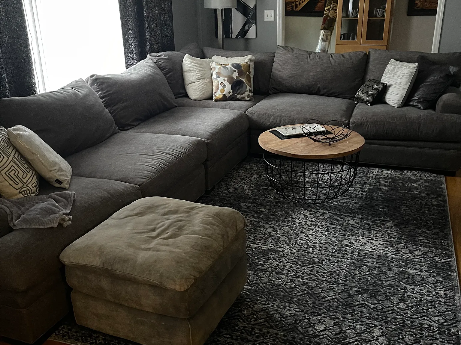 2 bed, 1690 sqft, $1,590 — Photo 3