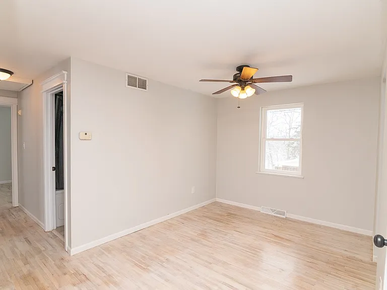2113 Melody Dr — Photo 17