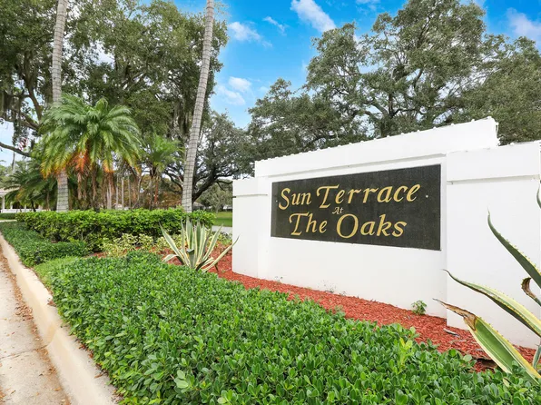 1602 Silverleaf Oak Court, Palm Beach Gardens, FL 33410