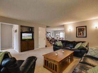 189 Windsor Ct, New Brighton, MN 55112