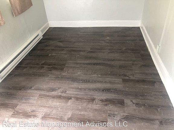 5th image of 1945 W Hunting Park Ave Unit A
