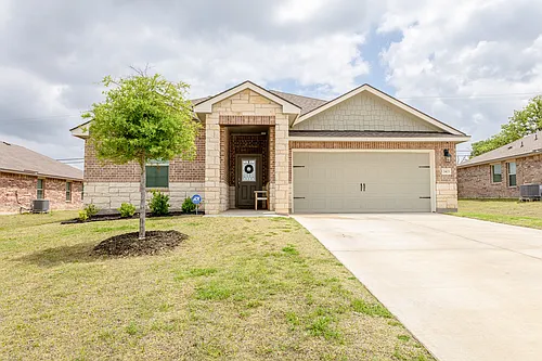 2403 Corradino St Photo 1