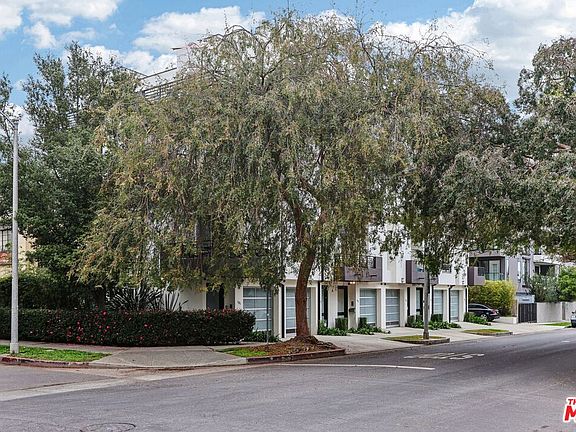 4th image of 438 Arnaz Dr APT 103