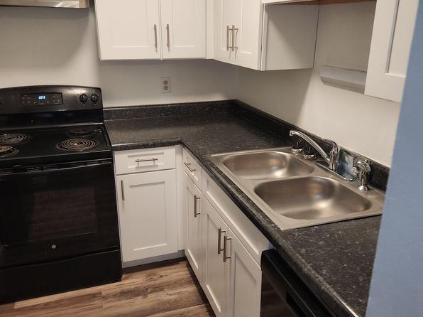 1813 Mears Ave APT 14