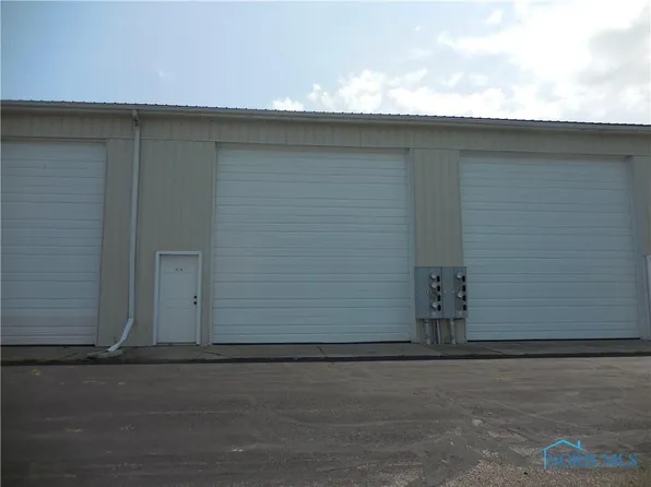 3930 W State Route 2 #B112, Port Clinton, OH 43452