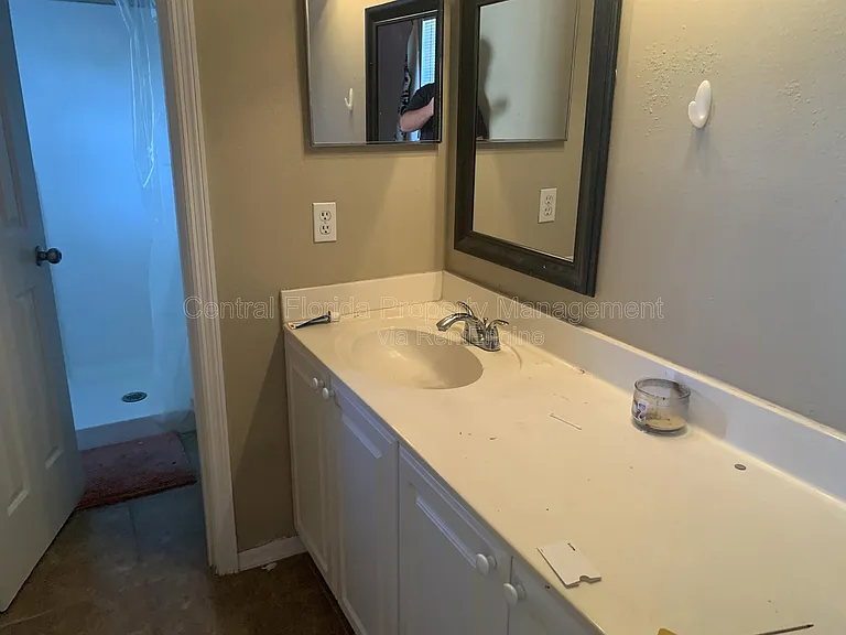 4417 Pembridge Ave — Photo 10