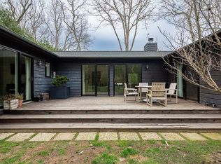 1043 Springs Fireplace Rd, East Hampton, NY 11937