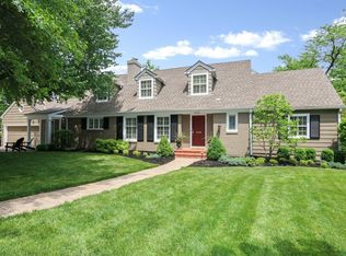 6429 Overbrook Rd, Mission Hills, KS 66208