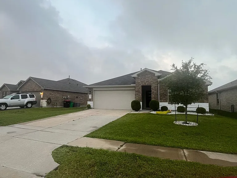 22623 Theodoli Dr — Photo 3