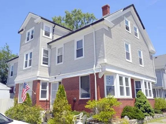 2nd image of 187 Columbia Ave #1