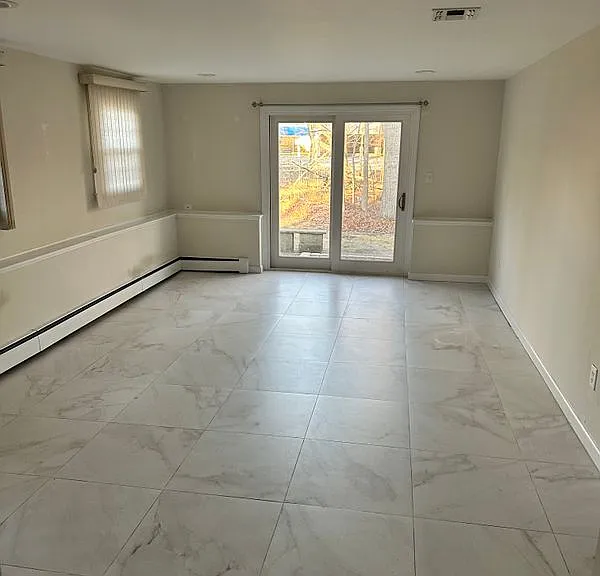 718 Spring Ave — Photo 8