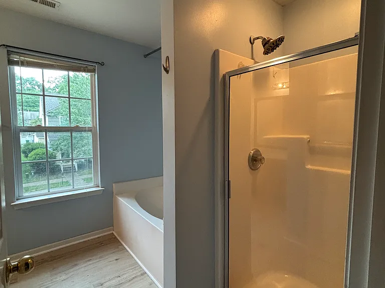 9159 Glenashley Dr — Photo 7