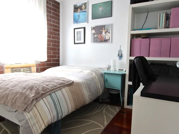 61 Herbert Street image 1 of 7