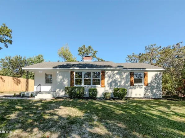 2353 Hilltop Dr, Macon, GA 31204