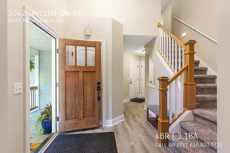 3042 Wycliff: Perfect Single Family Home! — Photo 3