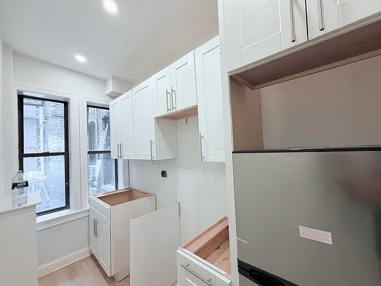 100 Myrtle St #8 — Photo 7