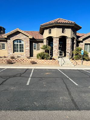 2nd image of 810 S Dixie Dr Unit 2213