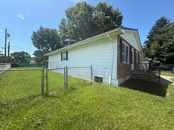 2nd image of 101 Baldwin St