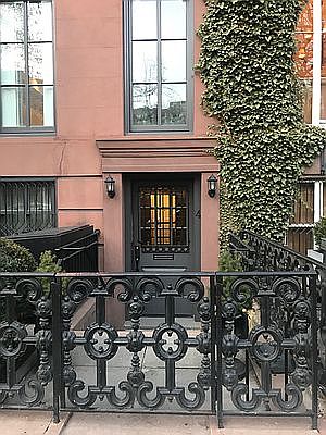 1st image of 4 Saint Lukes Pl #4REAR