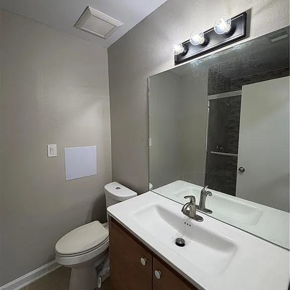 4635 Lois Dr — Photo 6