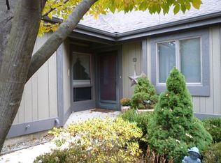 412C Bromley Pl, Wyckoff, NJ 07481
