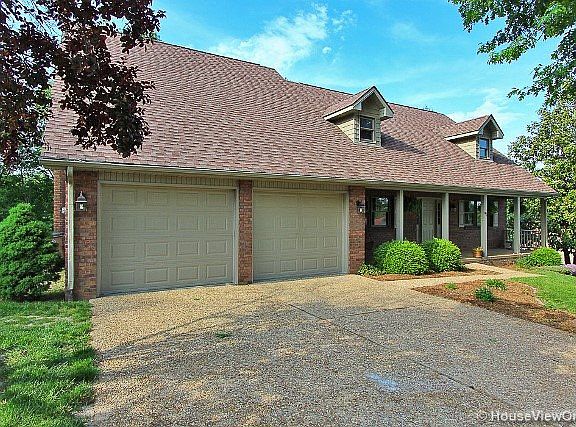 3rd image of 3918 Annwood Dr