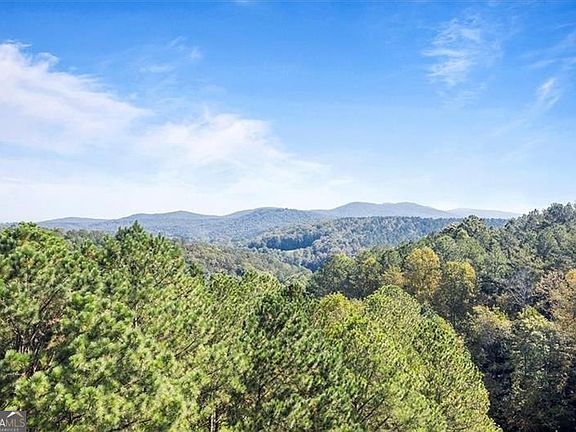 3rd image of 72 Mountain Creek Hollow Dr