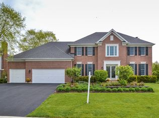 4N487 S Robert Frost Cir, St Charles, IL 60175