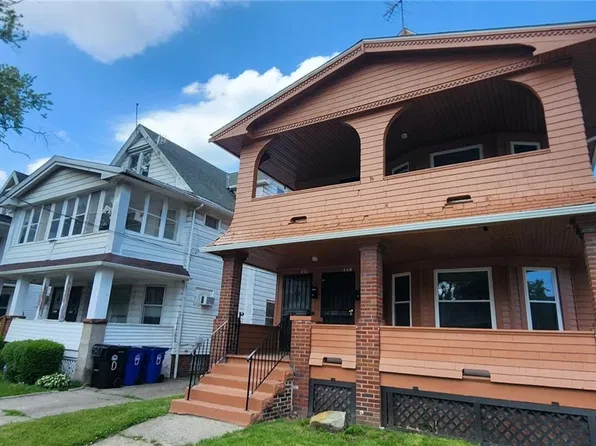 448 E 148th St, Cleveland, OH 44110