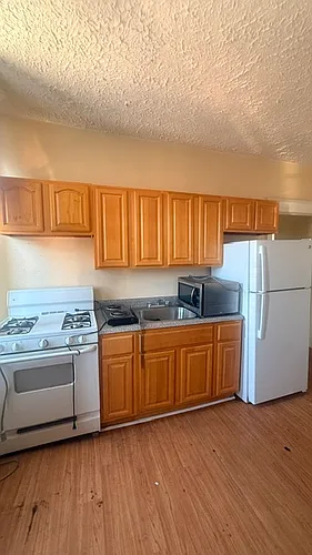 37-22 99th St #3 Photo 1