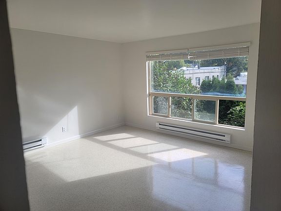 4th image of 4840 S Holden St #5