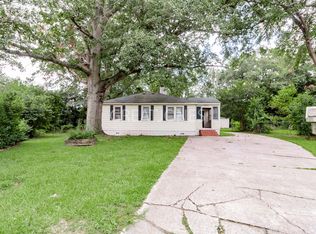 1201 Laura Ave, Warner Robins, GA 31088