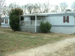 4165 Pleasant Grove Rd, Springville, TN 38256