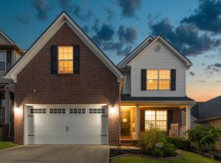 4001 Sweetspire Dr, Lexington, KY 40514