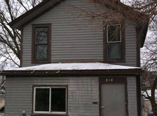 218 S Michigan Ave ,, Elgin, IL 60604