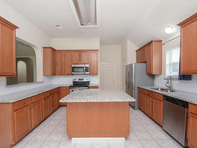 16510 Oat Mill Dr — Photo 8