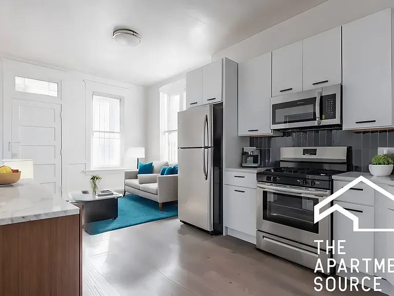 1841 N Kedzie Ave #2R — Photo 3