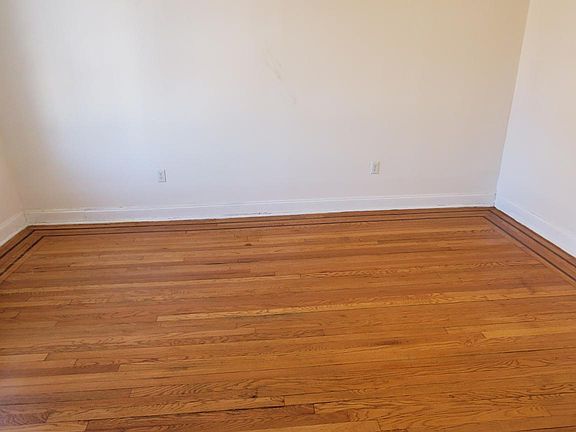 4th image of 33 Kensington Ave #D6