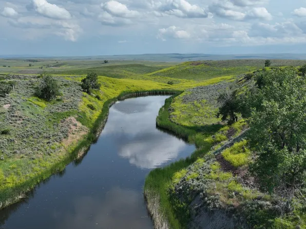 S Ash Creek Rd, Ranchester, WY 82839