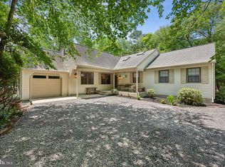 209 Falls Ct, Medford, NJ 08055